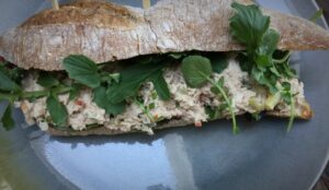 Fotor - gezonde tonijnsalade: voor op brood of op een toastje - foto 2