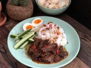 Daging Smoor (Indisch stoofvlees in ketjap) - foto 4