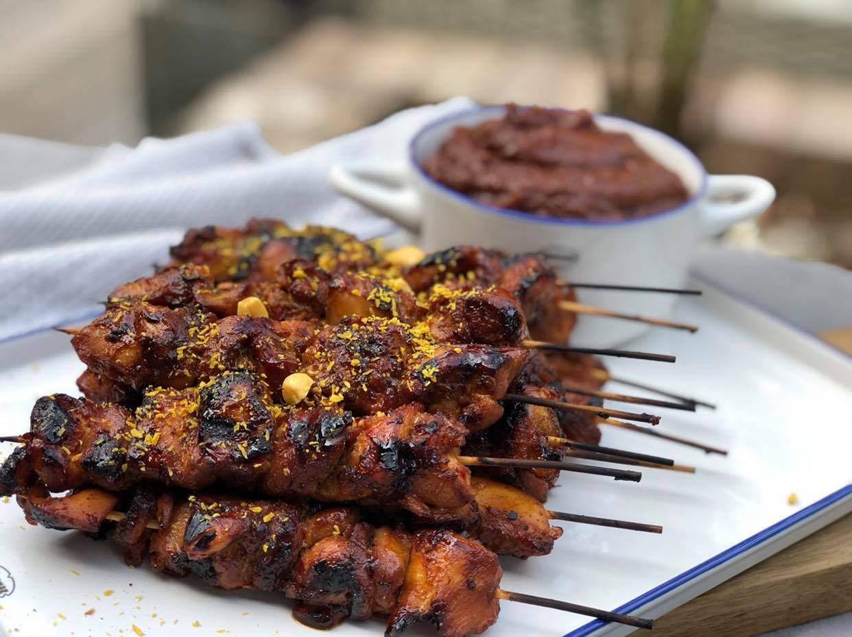 Kipsate in ketjap marinade
