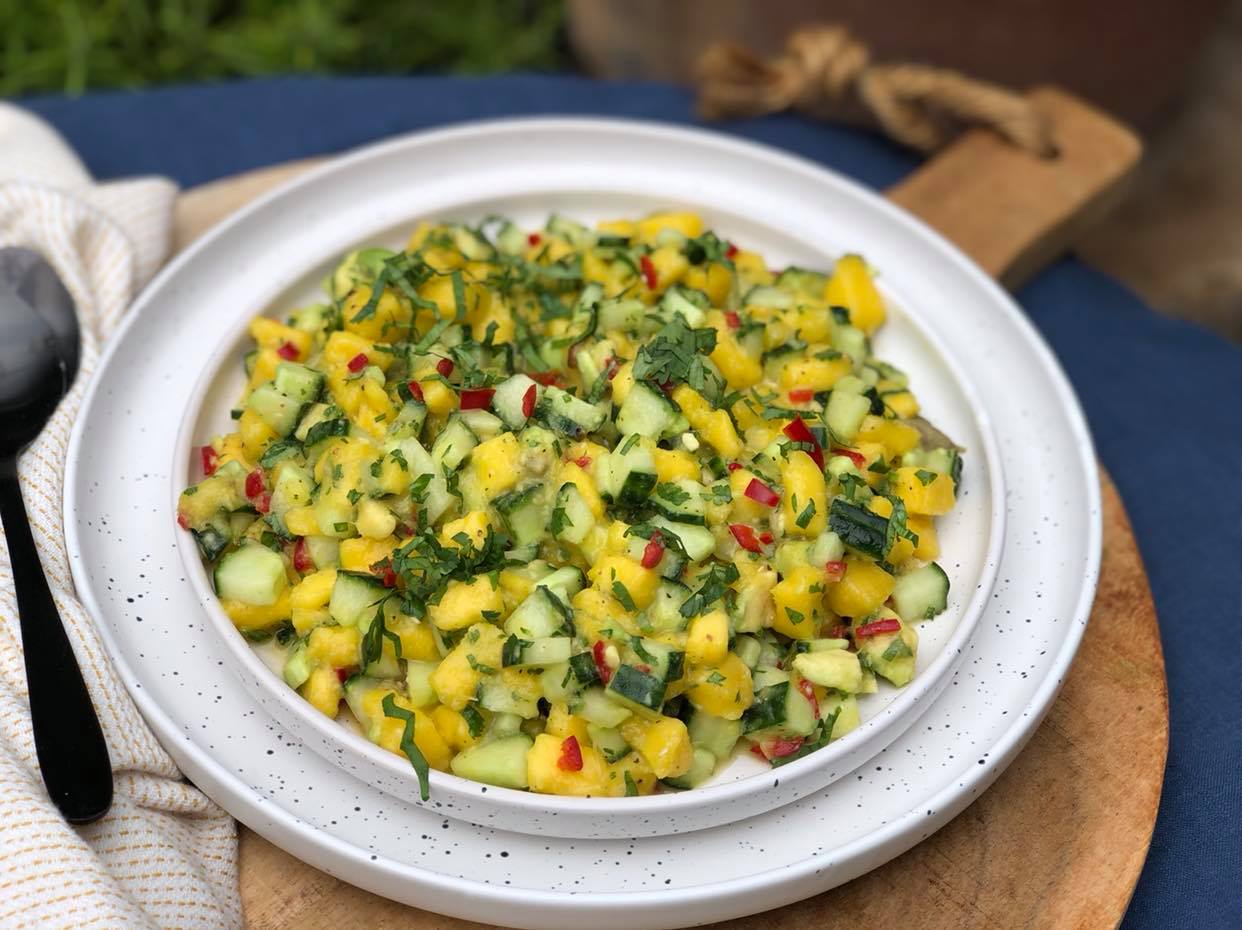 Pittige mangosalsa voor foto - foto 2