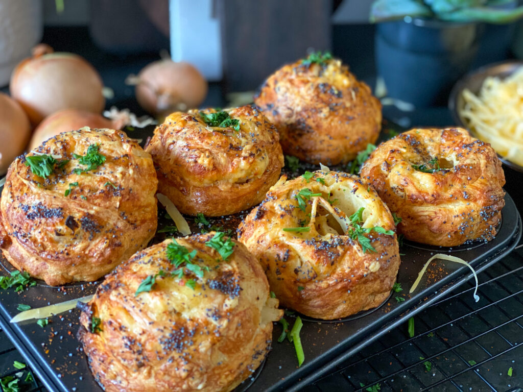 Croissant rolletjes met kaas en ui - foto 9