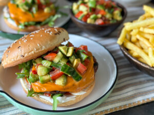 Burgers met pittige salsa en pittige kaas - foto 6