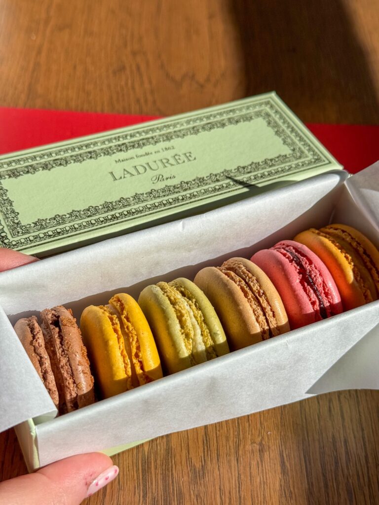 laduree macarons