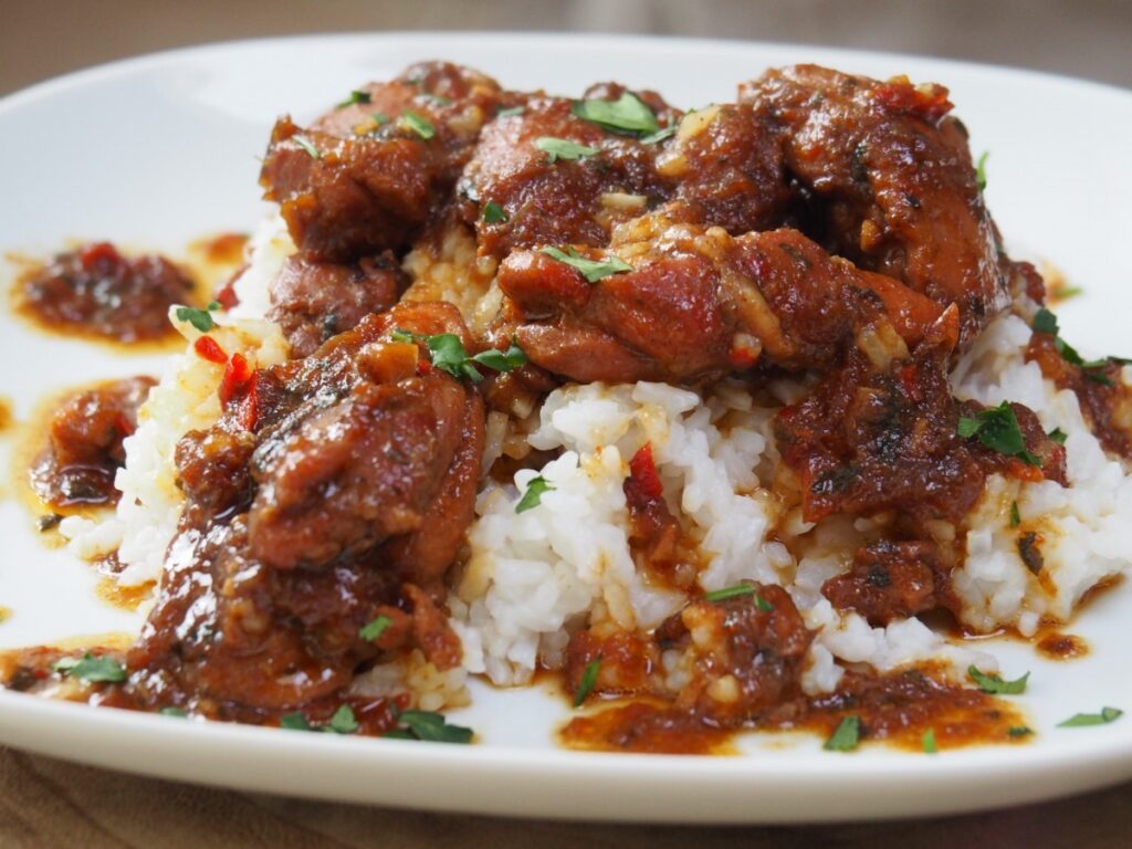 Surinaamse stoofpot met kip. 20 best bekeken recepten