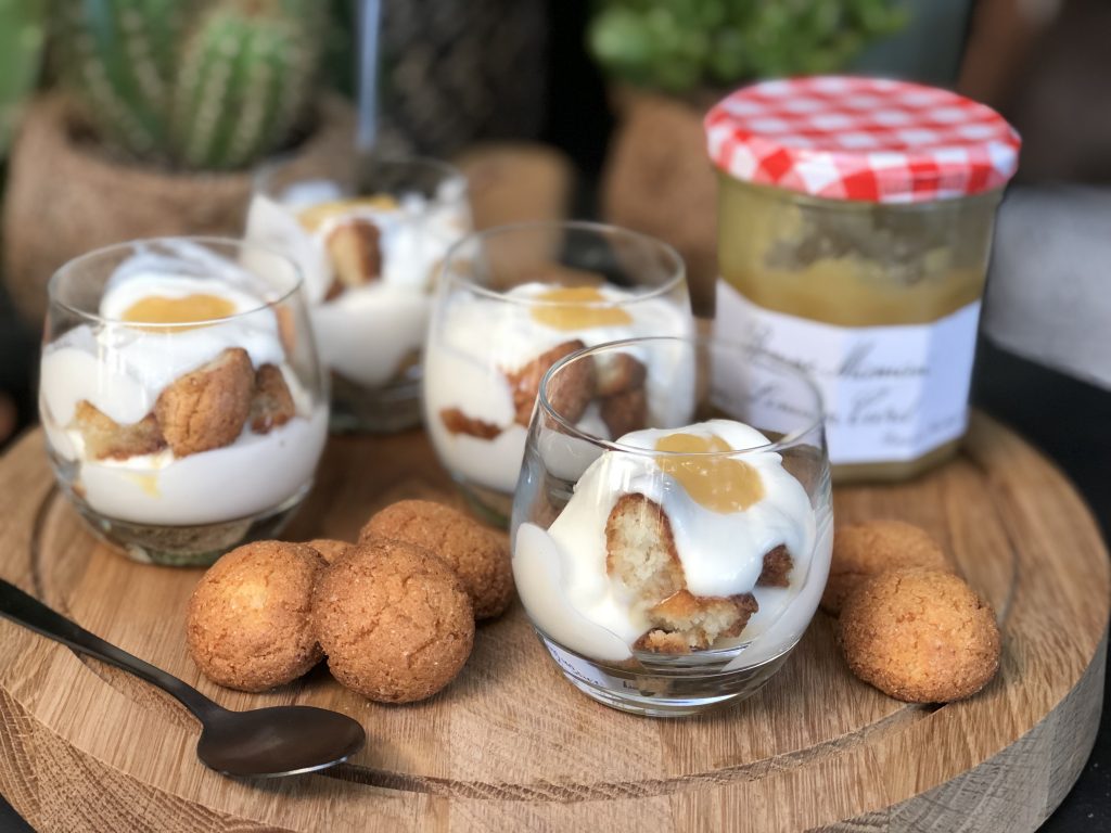 trifle met bitterkoekjes en lemon curd