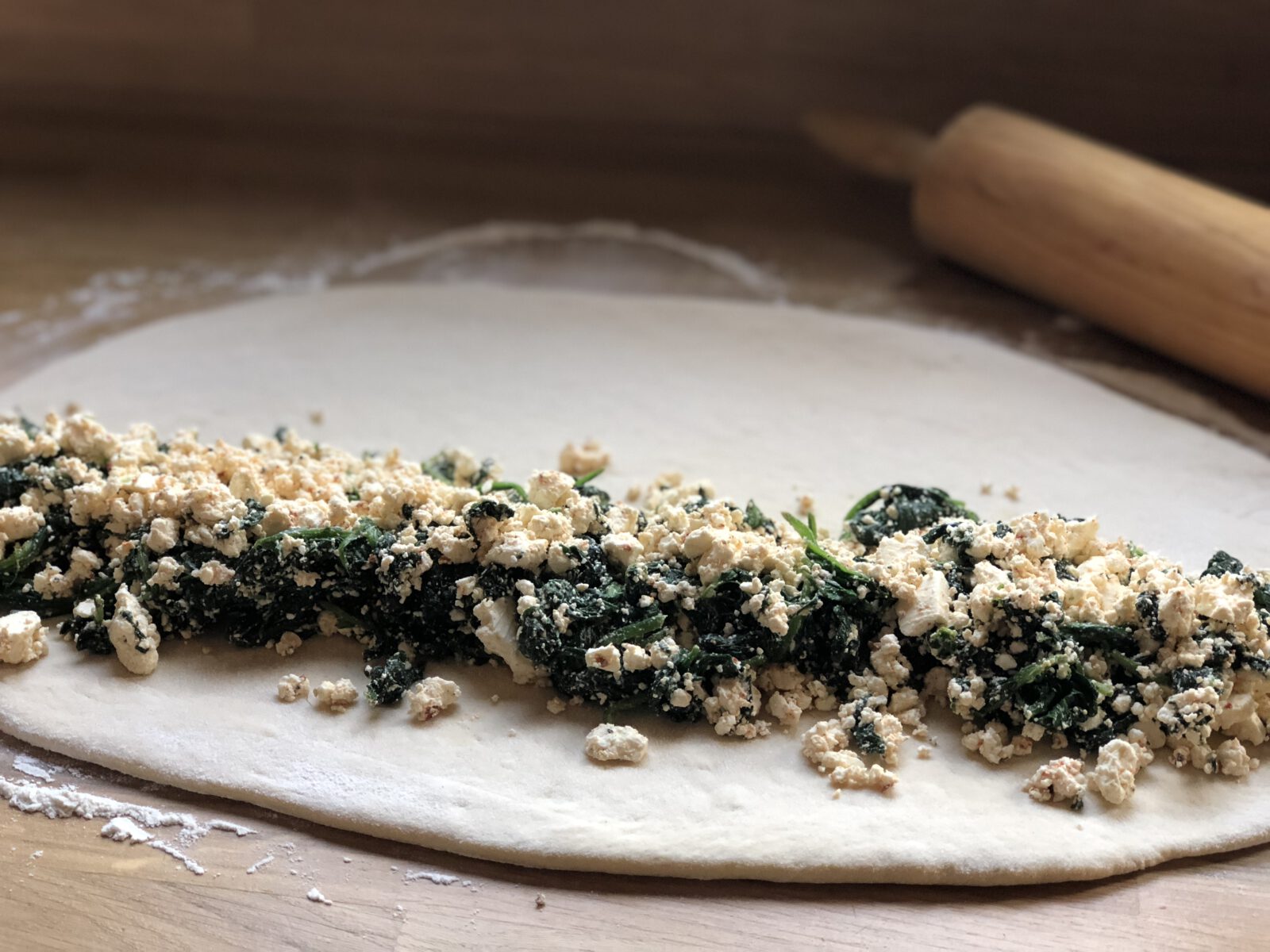 recept zachte broodje gevuld met spinazie en fetakaas