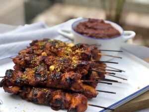 Kipsate in ketjap marinade