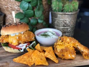 Kipburger met doritos - foto 2