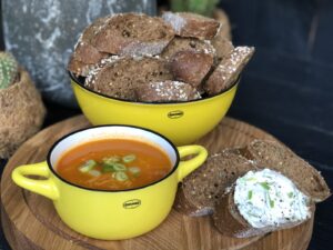simpele pittige tomatensoep met vermicelli - foto 2