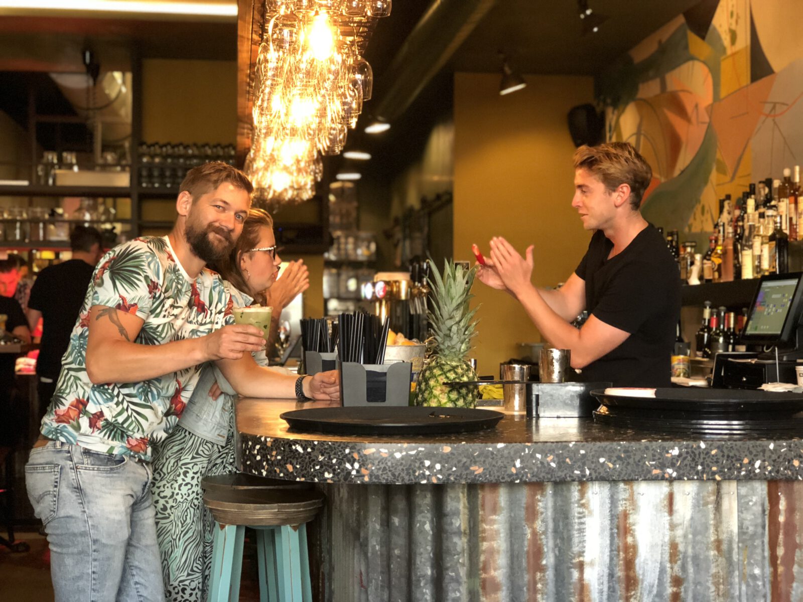 Bardak in Amsterdam: Israëlisch streetfood! - foto 11