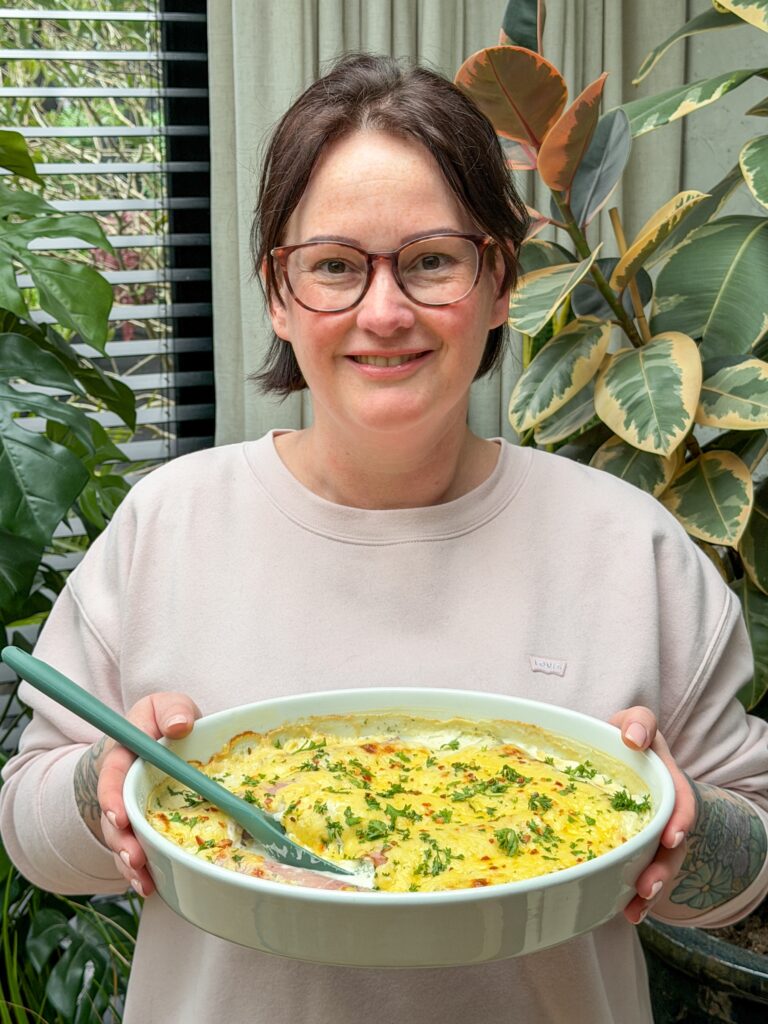 Marie Louise serveert preirolletjes uit de oven