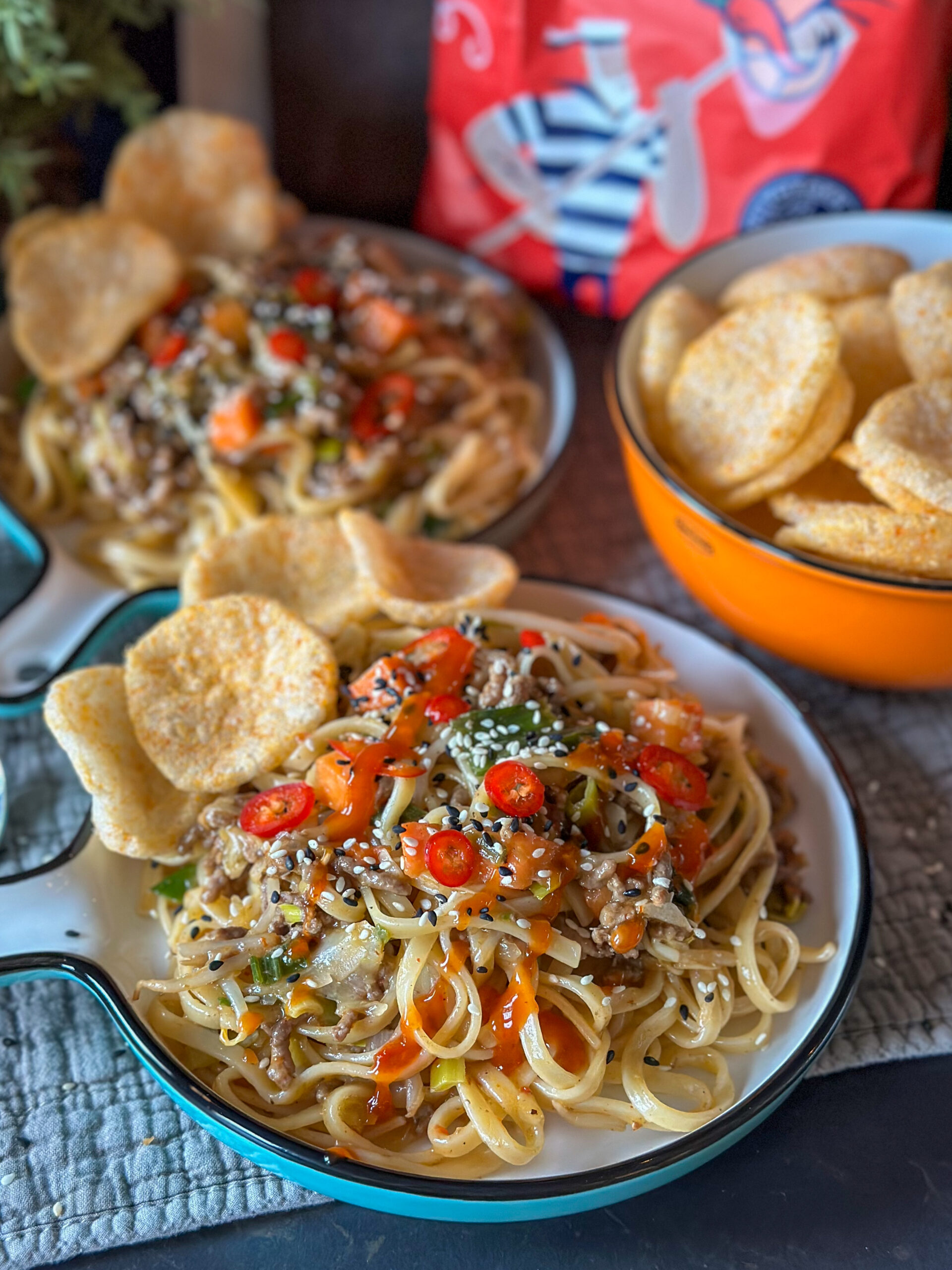 bami met sweet chilisaus en gehakt 