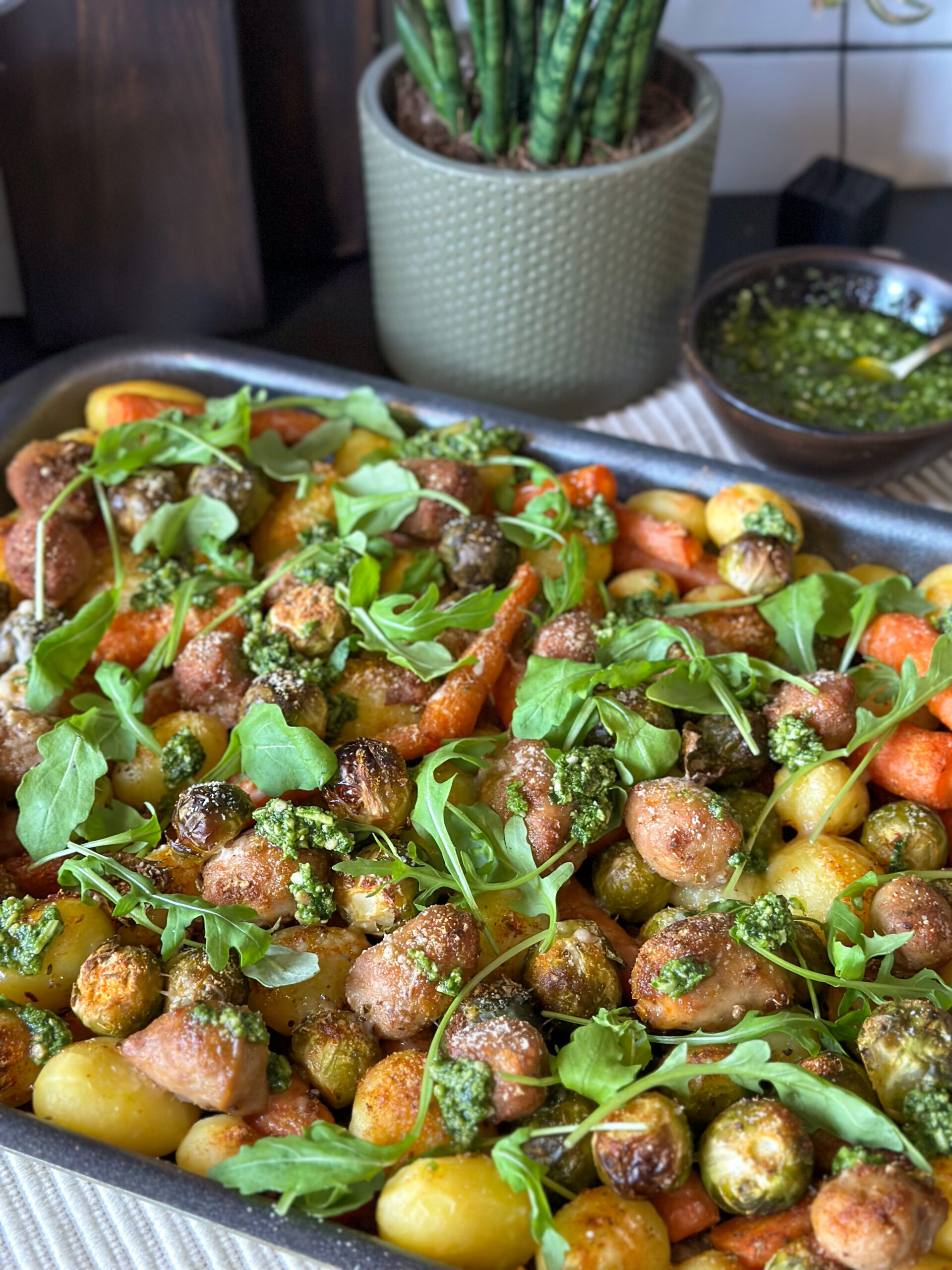 Traybake met spruitjes en wortel