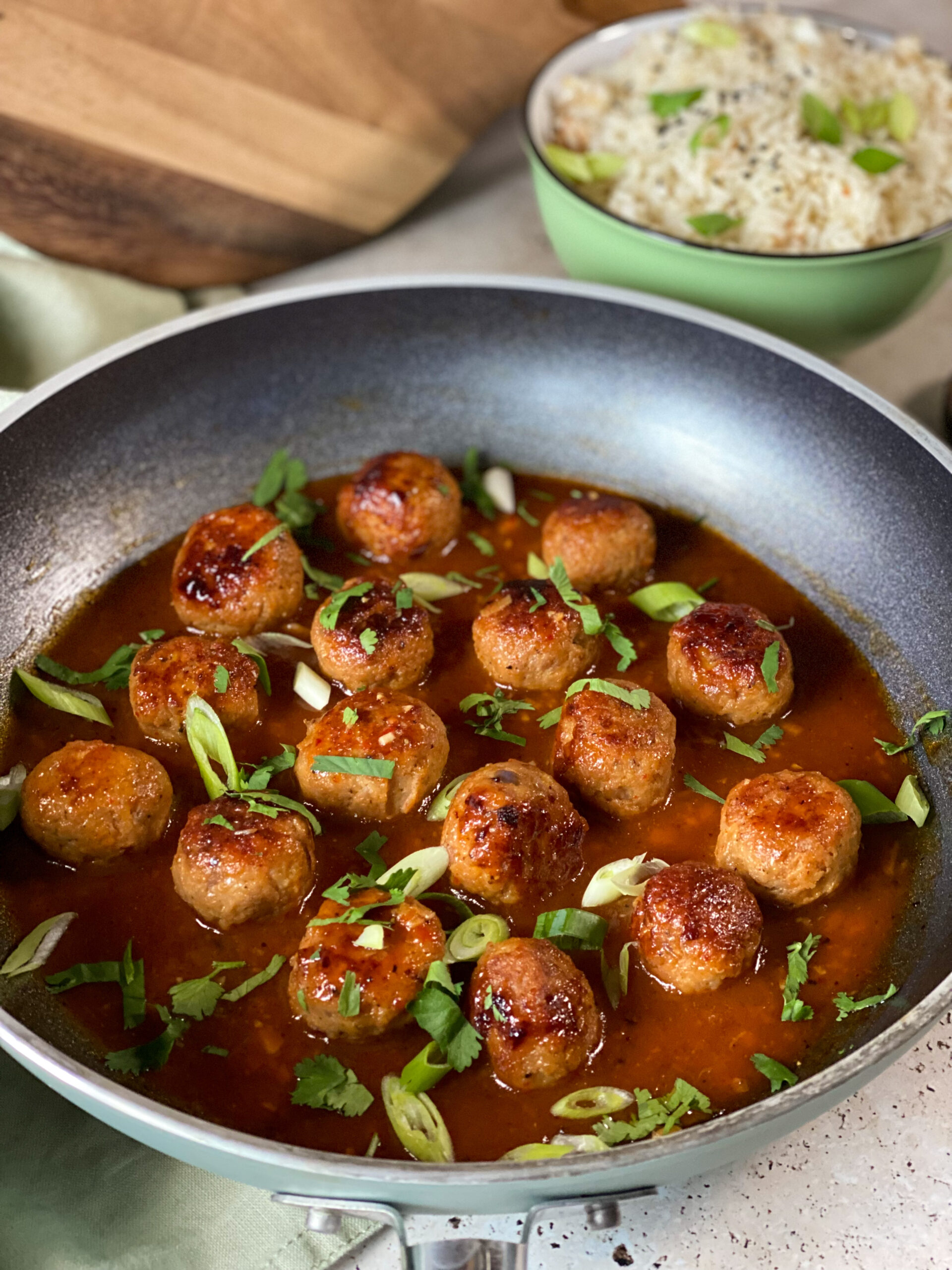 kipgehaktballetjes in pittige sinaasappelsaus 