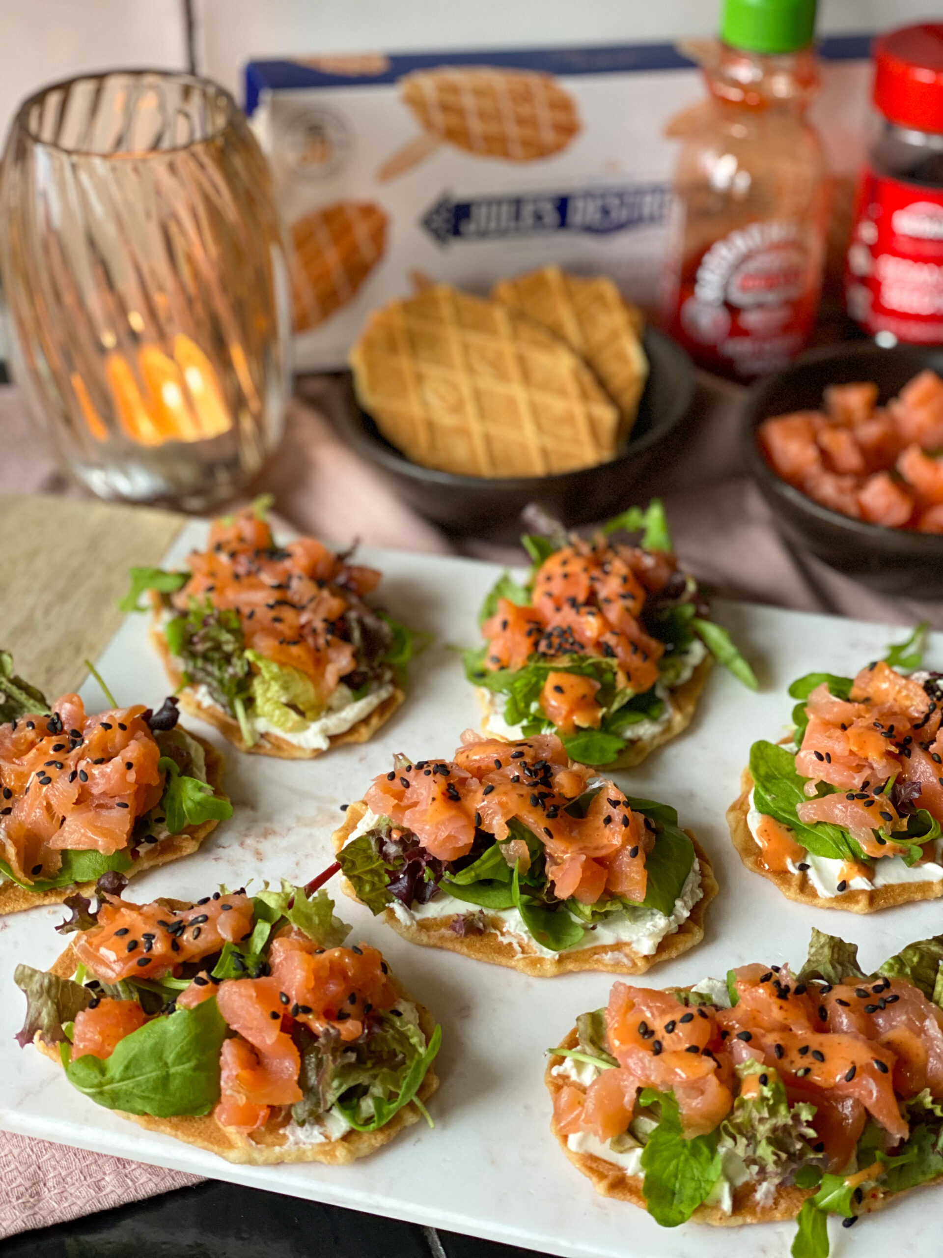 zalm wafeltjes met pittige mayonaise 