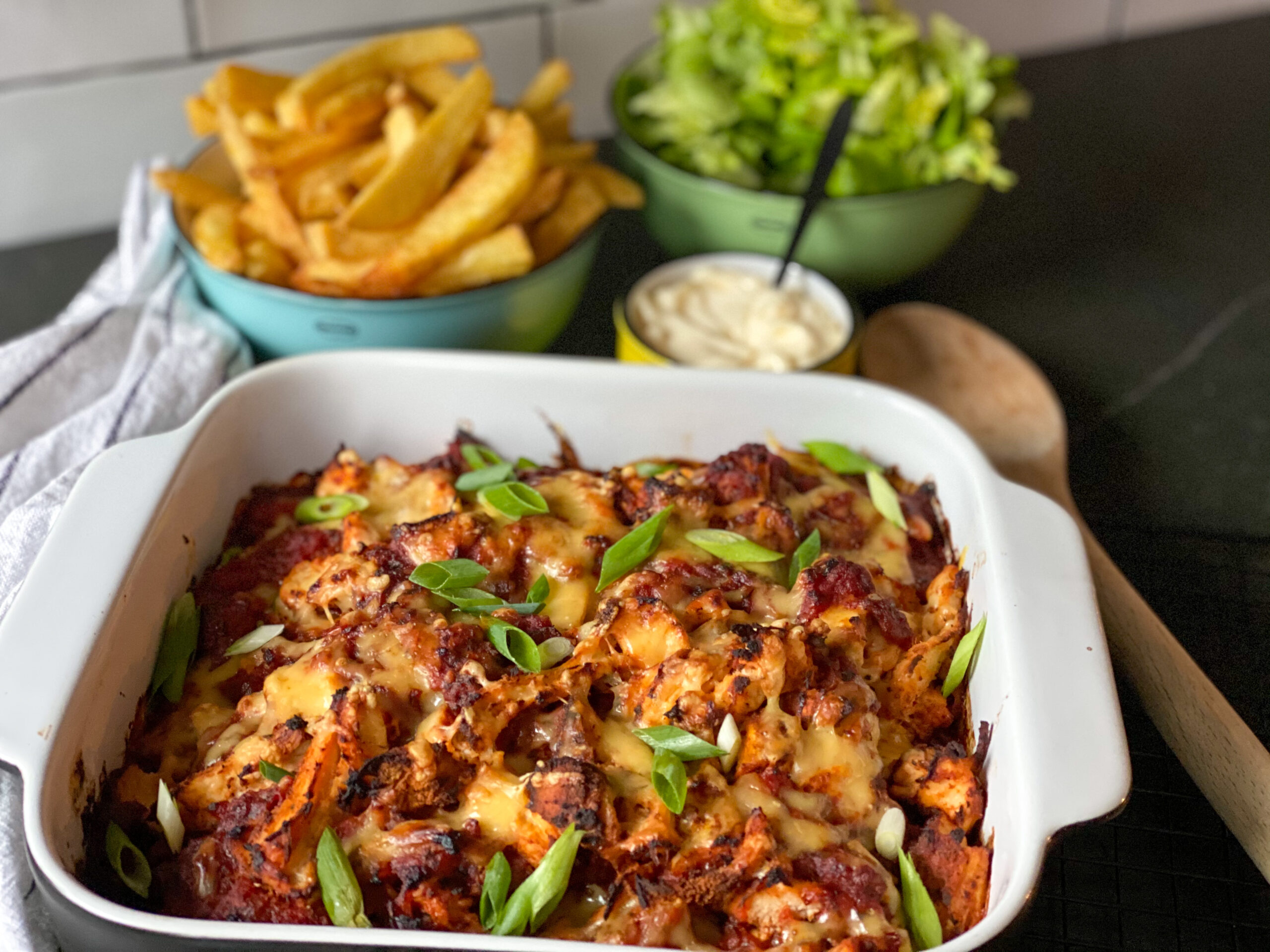 pittige kip in tomatensaus ovenschotel