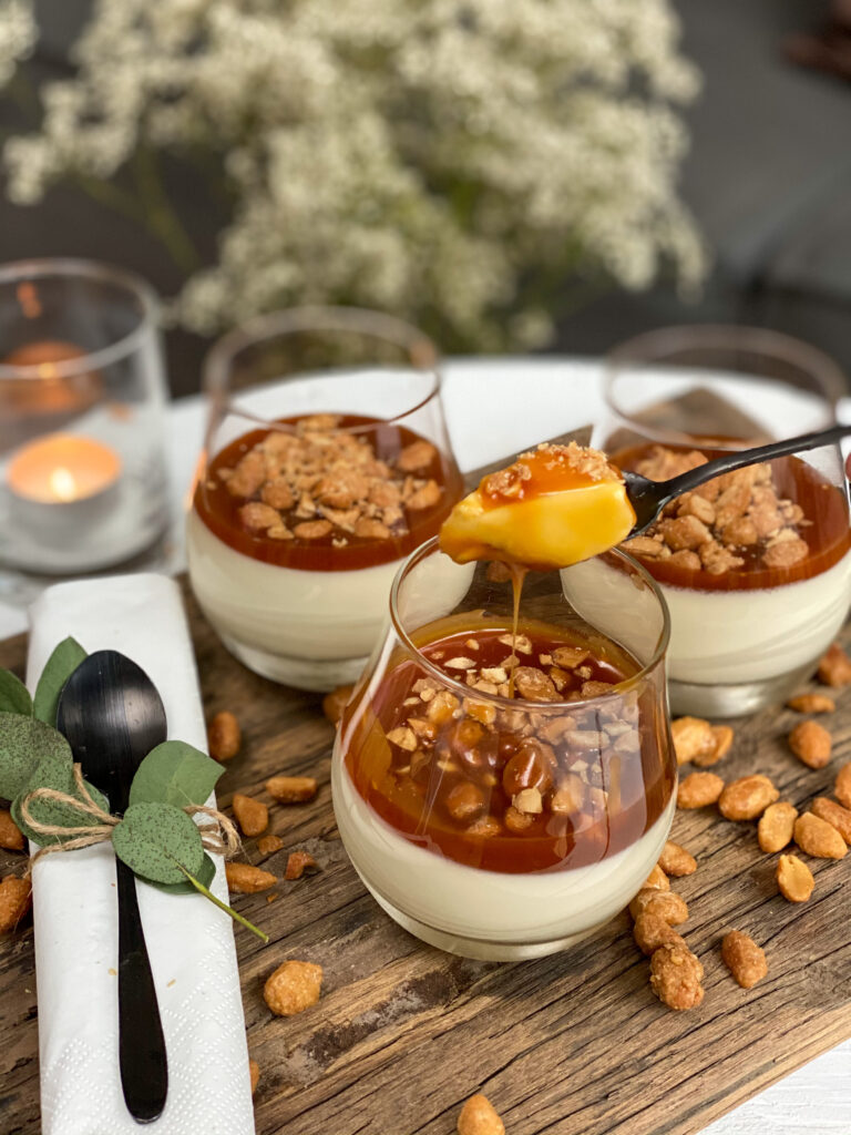 Panna cotta caramel kerst toetjes