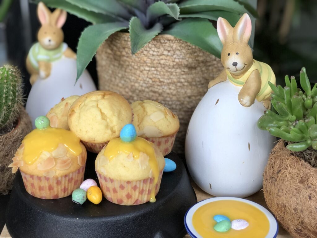 recept luchtige cupcakes met advocaat en advocaat glazuur.