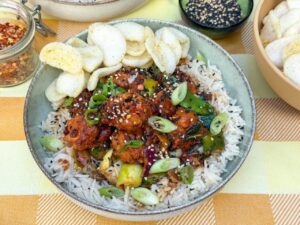 krokante kip teriyaki met rijst uit weekmenu 28 van Familie over de Kook