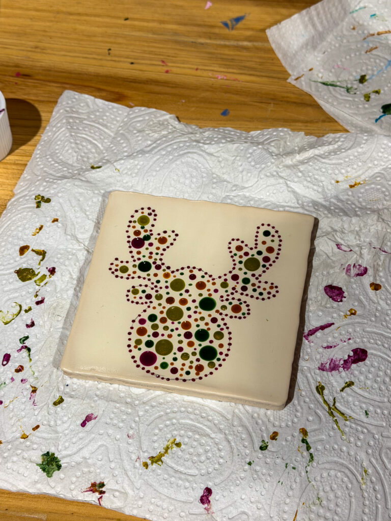 Dot painting op een tegeltje